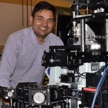 Headshot of Abhishek Kumar, a Chan Zuckerberg Imaging Scientist and Investigator at the Marine Biological Laboratory.